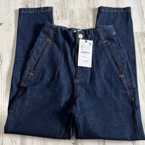 Zara Jeans Size XS.  NWT